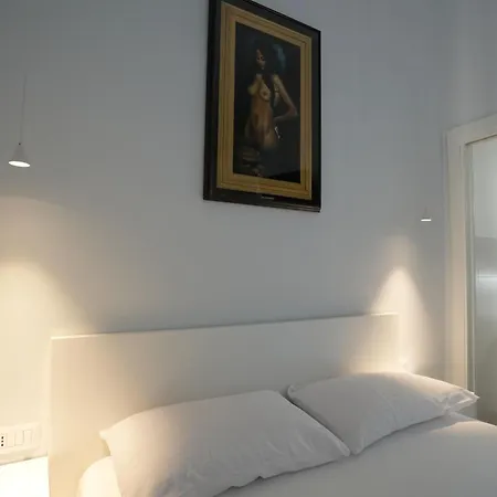 Camera con bagno in posizione strategica